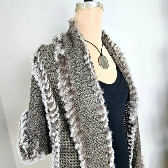 Dolce Cabo | Rabbit Fur Trim Open Knit Wrap Cardigan | Sage | Size L - Picture 3 of 12